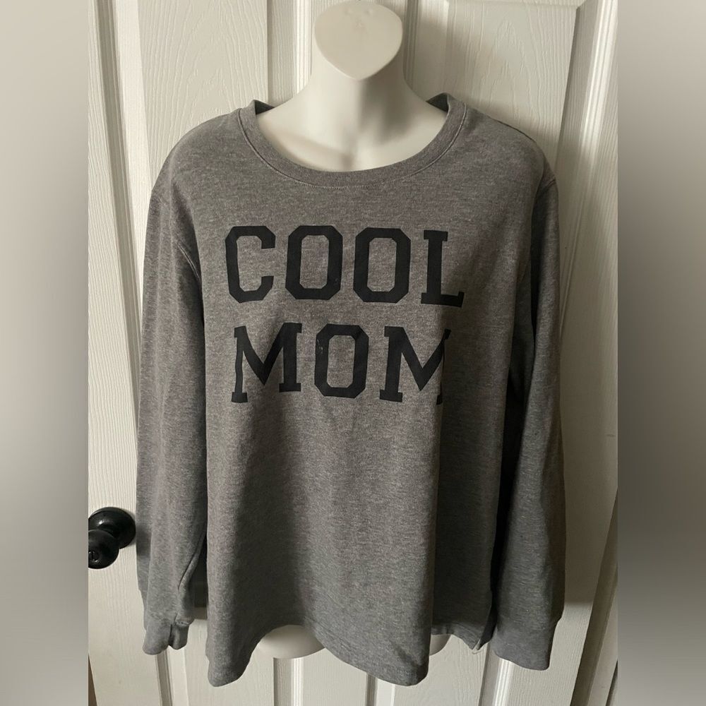 Cool Mom Crewneck Sweatshirt By Positive Tees Size XL